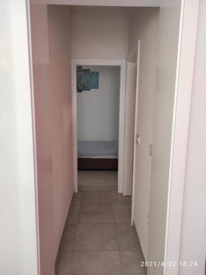 Apartmani QUATTRO Starigrad Paklenica Bagian luar foto